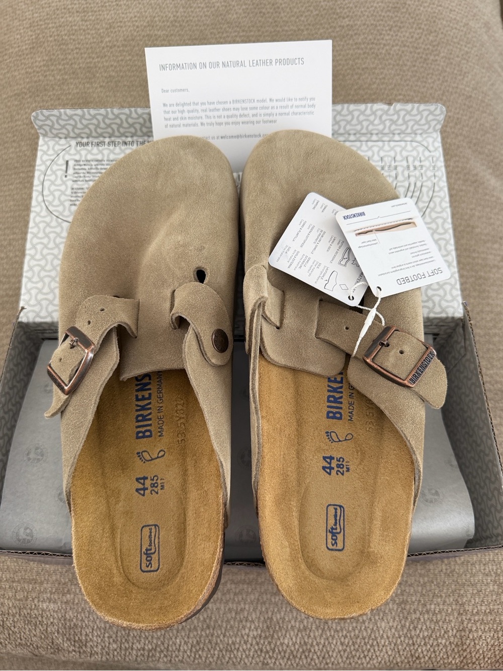 Birkenstock Boston Soft
Footbed Suede Leather Clogs
Taupe Shoes Size EU44